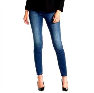 NWT Tahari Kelly Classic Skinny Mid Rise Jeans 6/28